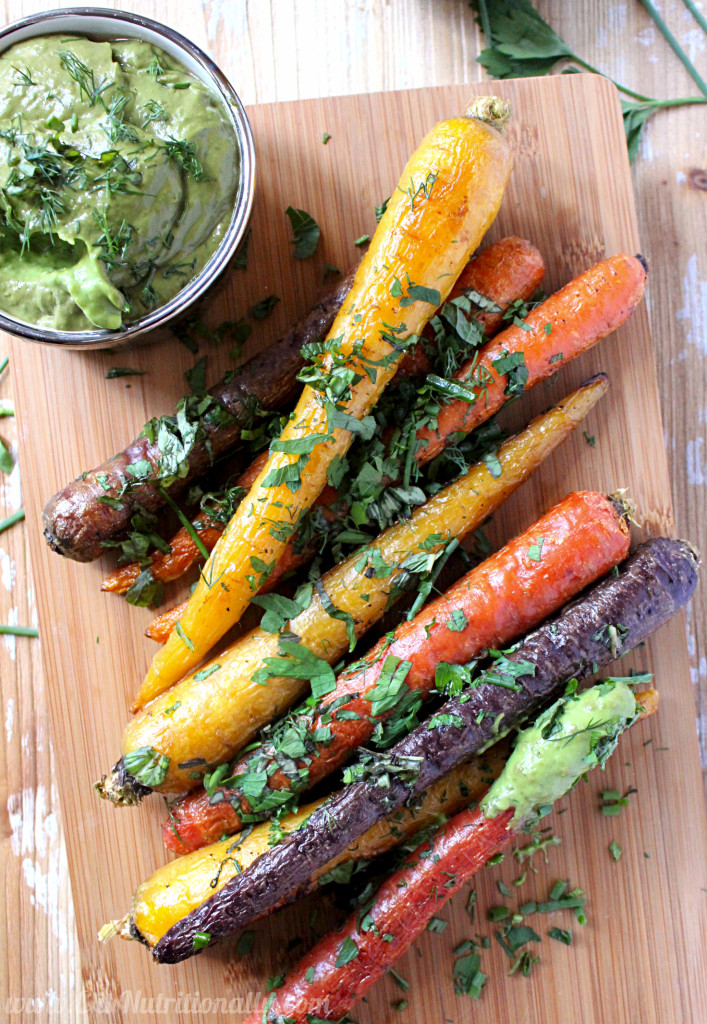 Herb Roasted Carrots with Avocado Dill Dipping Sauce | C it Nutritionally #vegan #glutenfree #spring