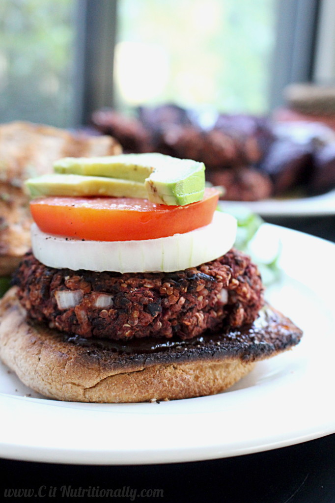 Gluten Free & Vegan Quinoa Beet Burger | C it Nutritionally #MeatlessMonday