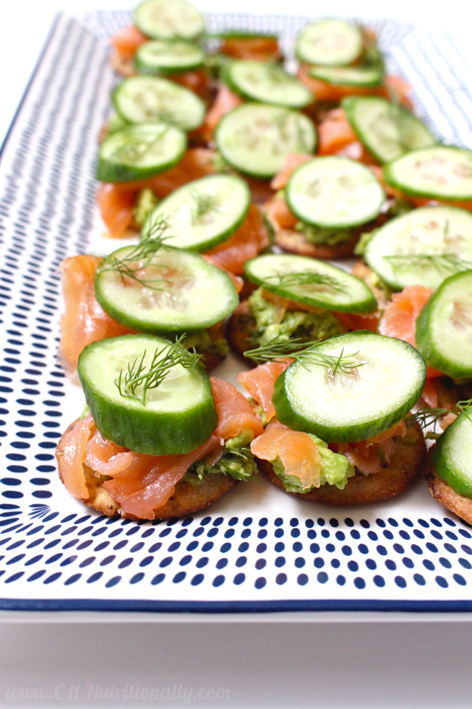 Smoked Salmon Avocado Crostini A crowd-pleasing appetizer, this nutritious one-bite smoked salmon avocado crostini recipe juxtaposes creaminess and crunch with the perfect salty and refreshing bite! | C it Nutritionally #healthyeating #brunch 