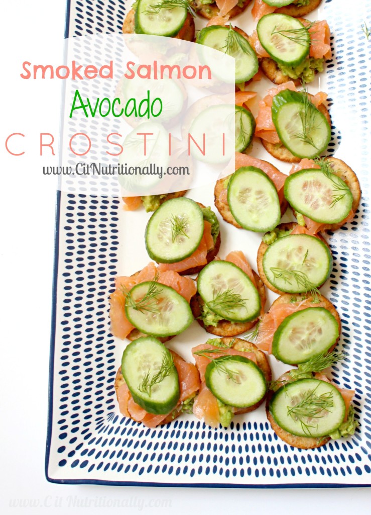 Smoked Salmon Avocado Crostini | C it Nutritionally #appetizer #healthyeating 