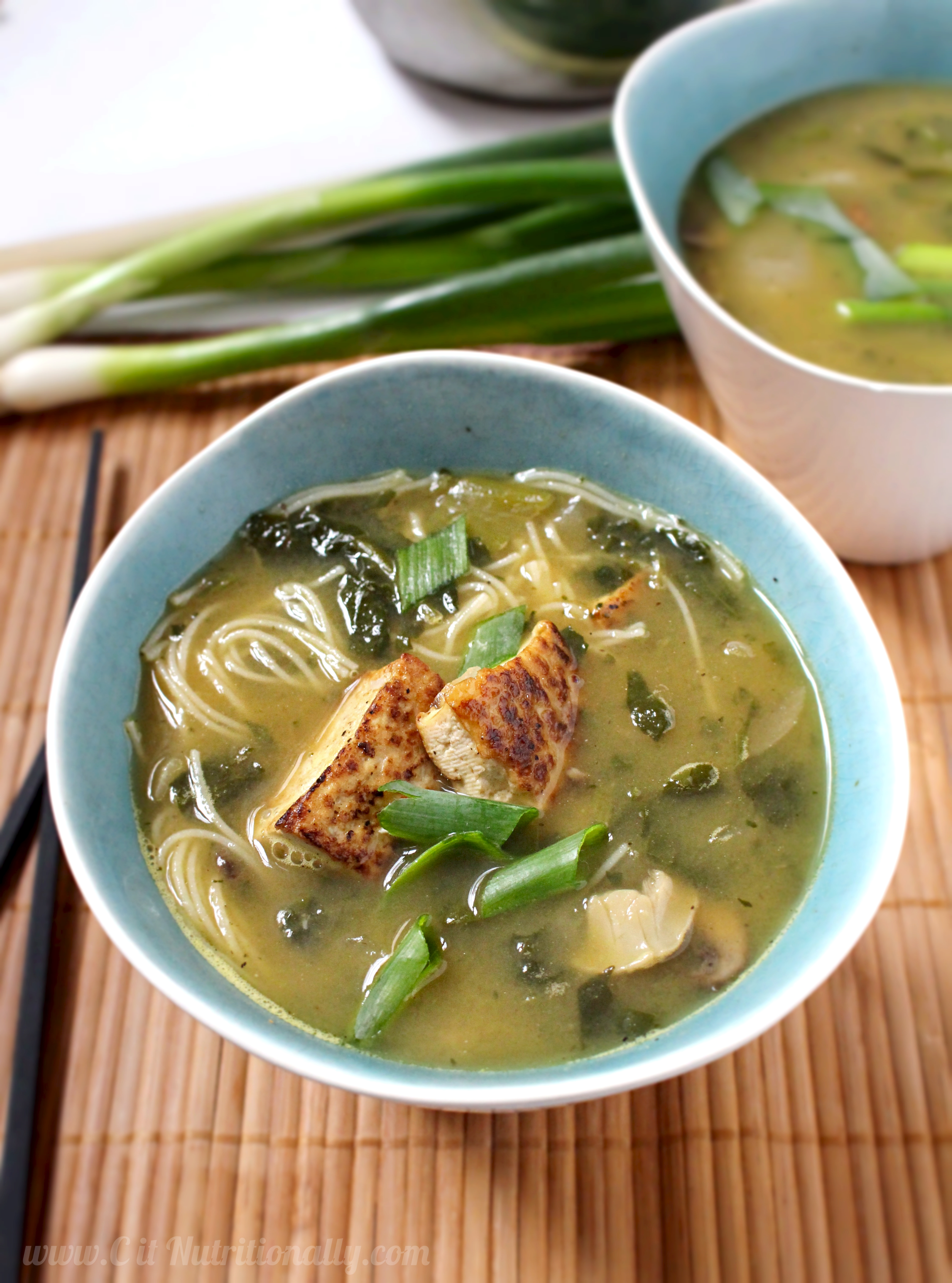 Vietnamese-Inspired Veggie Noodle Bowl | C it Nutritionally #glutenfree #vegan