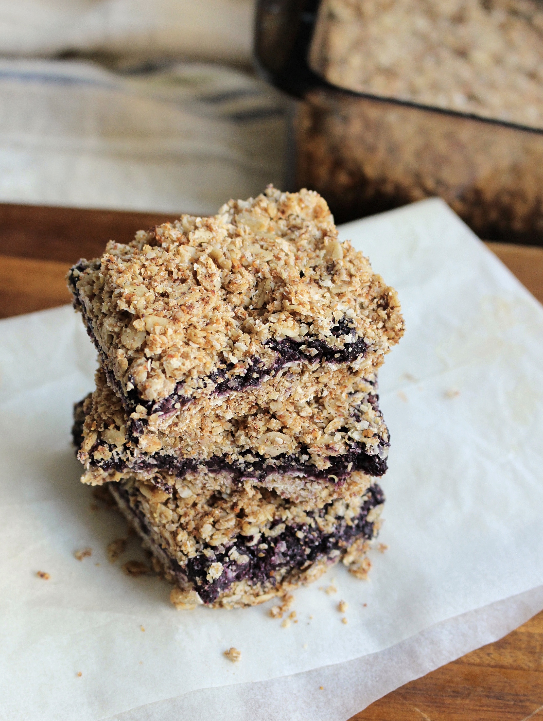 {Frugal Friday} Wild Blueberry Oatmeal Bars | C it Nutritionally