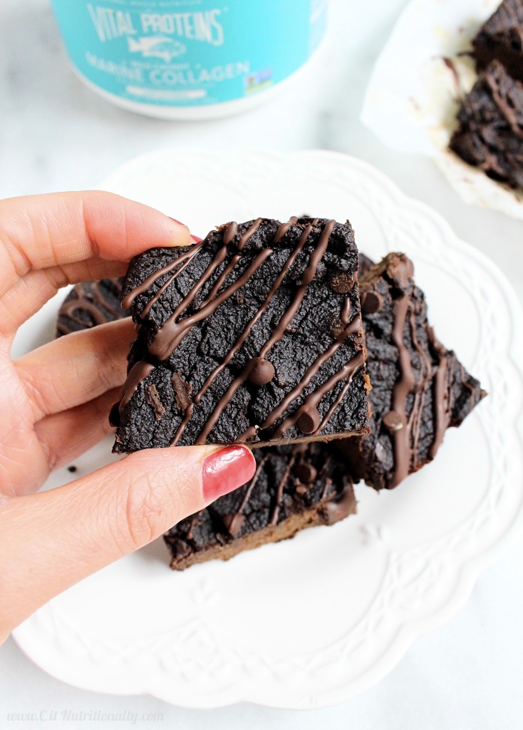 Grain Free Fudgy Avocado Brownies {Vegan + Paleo} | C it Nutritionally Fudgy, gooey chocolatey brownies are a family favorite and now everyone in your family can healthfully enjoy the chocolatey goodness with these Grain Free Fudgy Avocado Brownies that just so happen to be vegan and paleo! Free from the top 8 food allergies, Gluten free, Dairy free