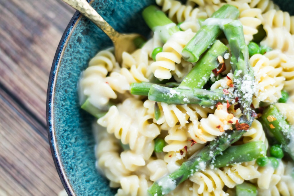 Spring Time Pasta with Asparagus and Peas 2