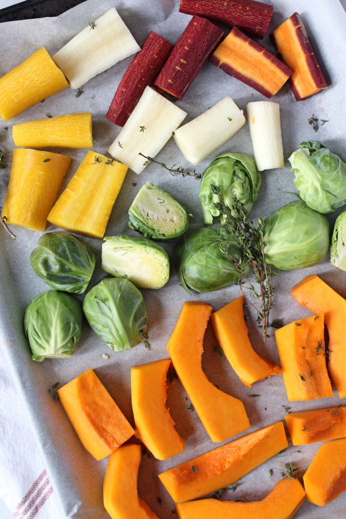 How to Make Perfect Roasted Vegetables | chelsey amer nutrition Don’t let colder weather get in your way of meeting your daily veggie quota! Learn my top secrets about how to make perfect roasted vegetables every single time! Vegan, Gluten Free, Dairy Free, Nut Free, Egg Free, Soy Free