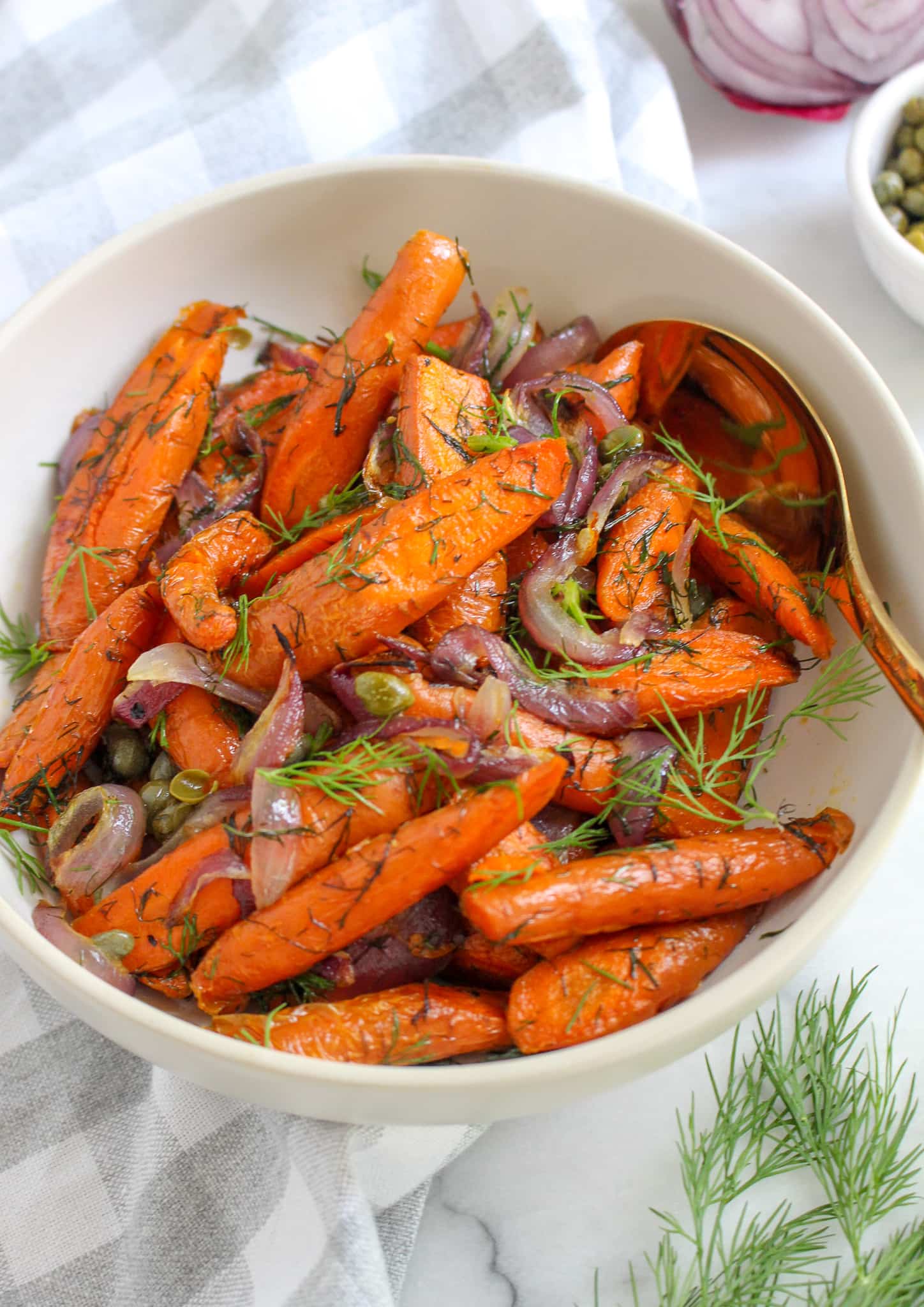 Roasted Dill Carrots Recipe | Chelsey Amer Nutrition